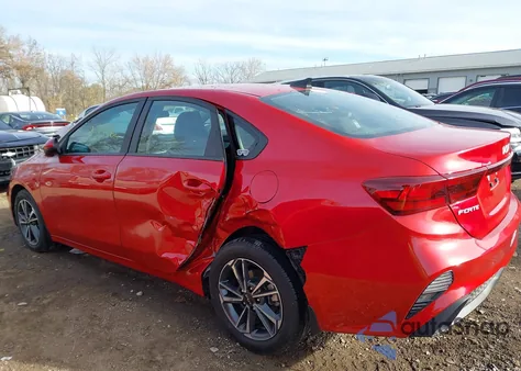 2022 Kia Forte Lxs from USA, damaged, VIN 3KPF24AD2NE490095